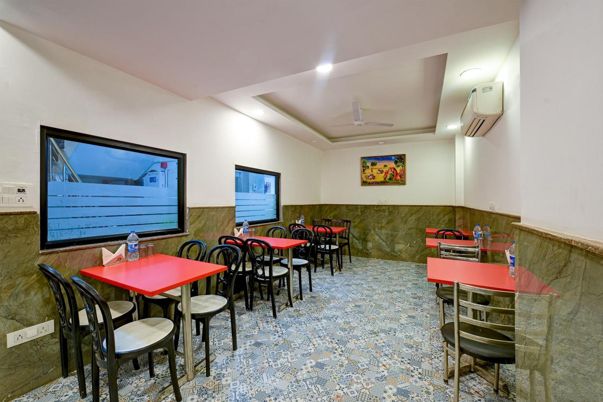 Hotel Grand Qubic Near Delhi Airport Nueva Delhi Exterior foto